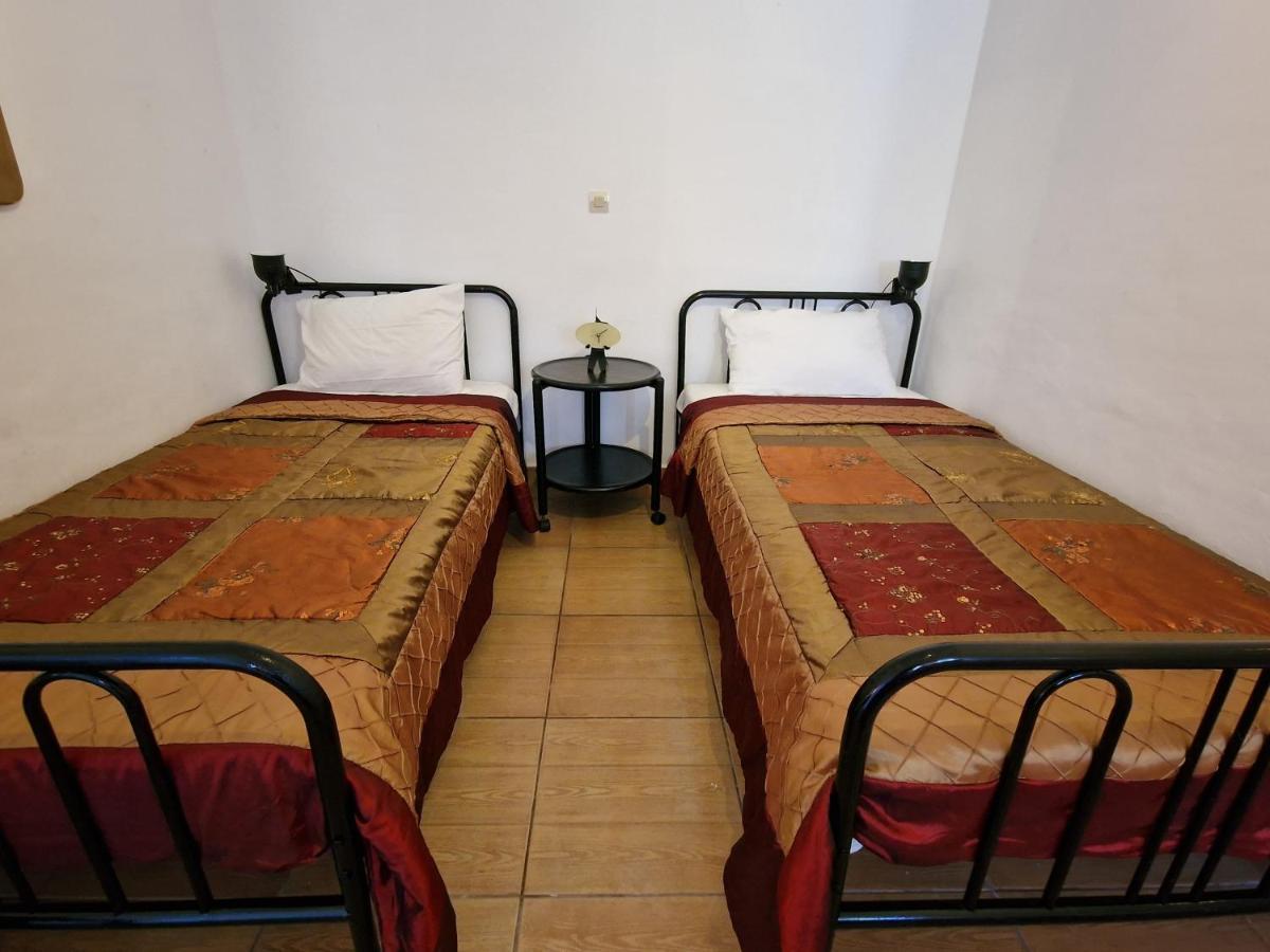 Maria'S Apartments Pigí Екстериор снимка
